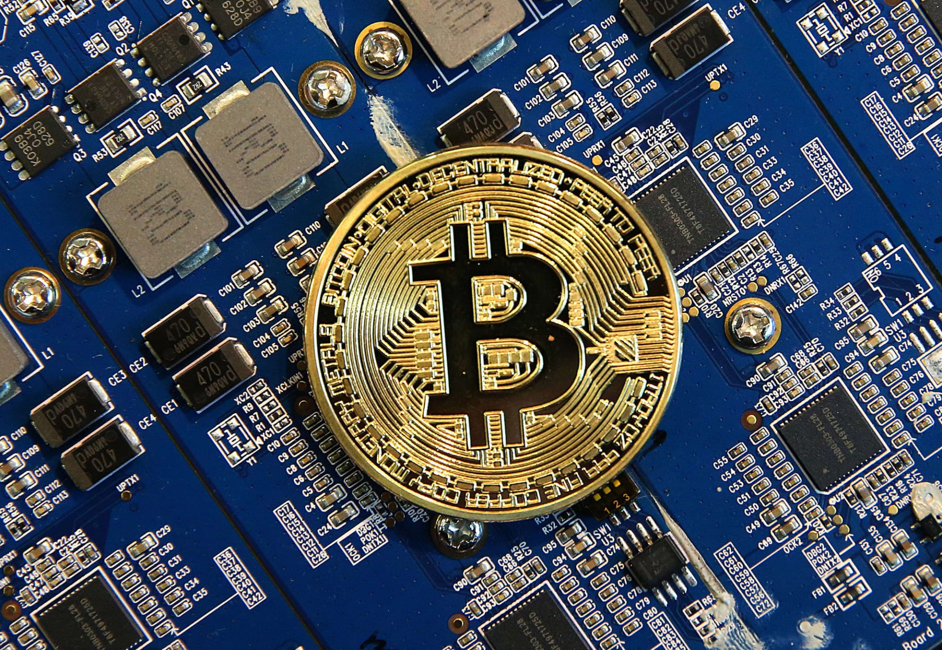 Bitcoin Mining Difficulty Soars to New Heights