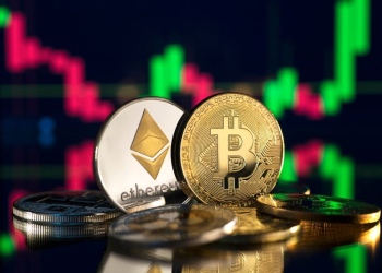 Spot Ethereum ETFs See $98.4M Inflows; Bitcoin ETFs Shed $148.6M