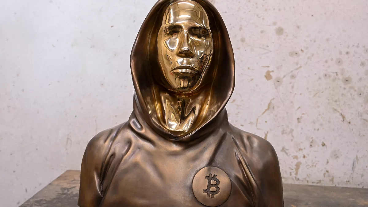 Satoshi Nakamoto Reveal Planned, but Bitcoin Fans Aren't Convinced